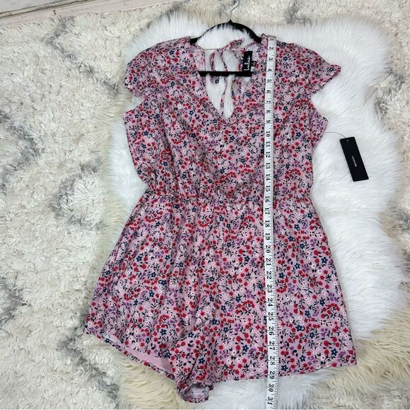 Lulu's Pink and Red Floral romper - Picture 9 of 12